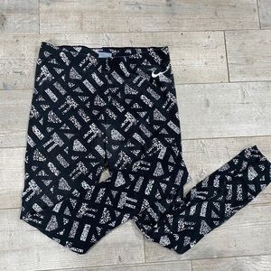 Nike leggings